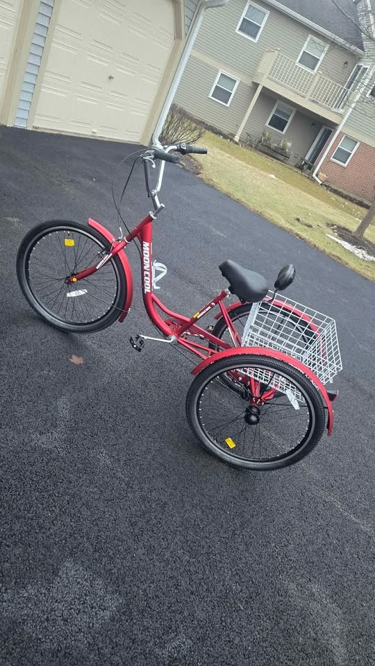 New professionally assembled adult tricycle - photo 2