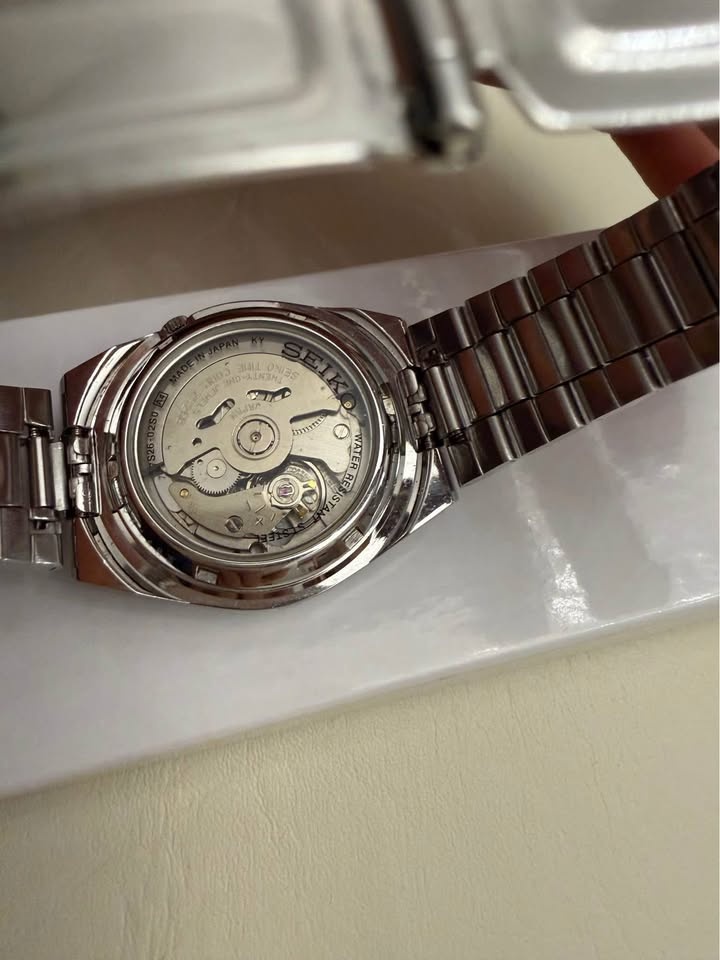Seiko 5 Automatic Watch – White Dial 37mm - photo 5