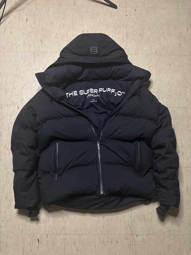 Aritzia Womens SuperPuff