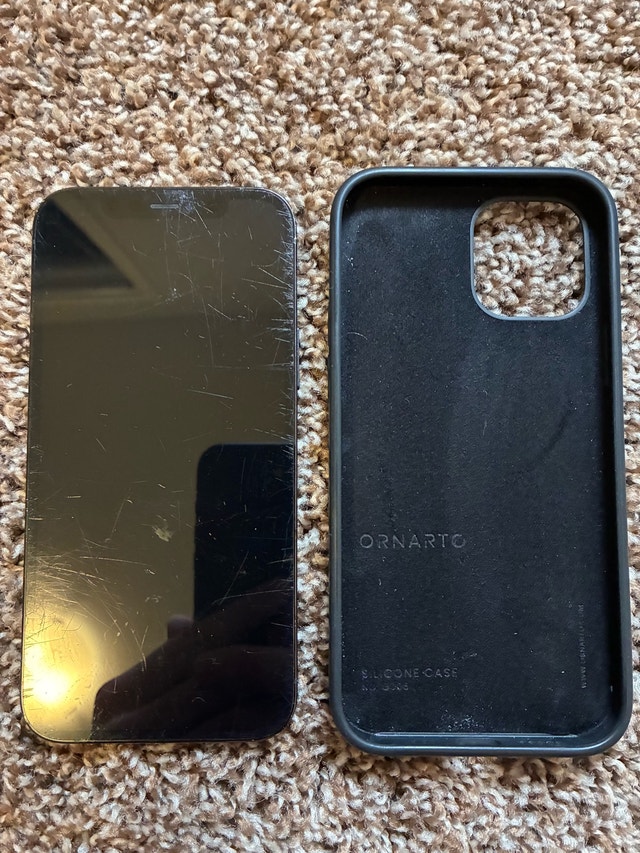 Iphone 12 pro 126gb plus silicone case *Fully functional*