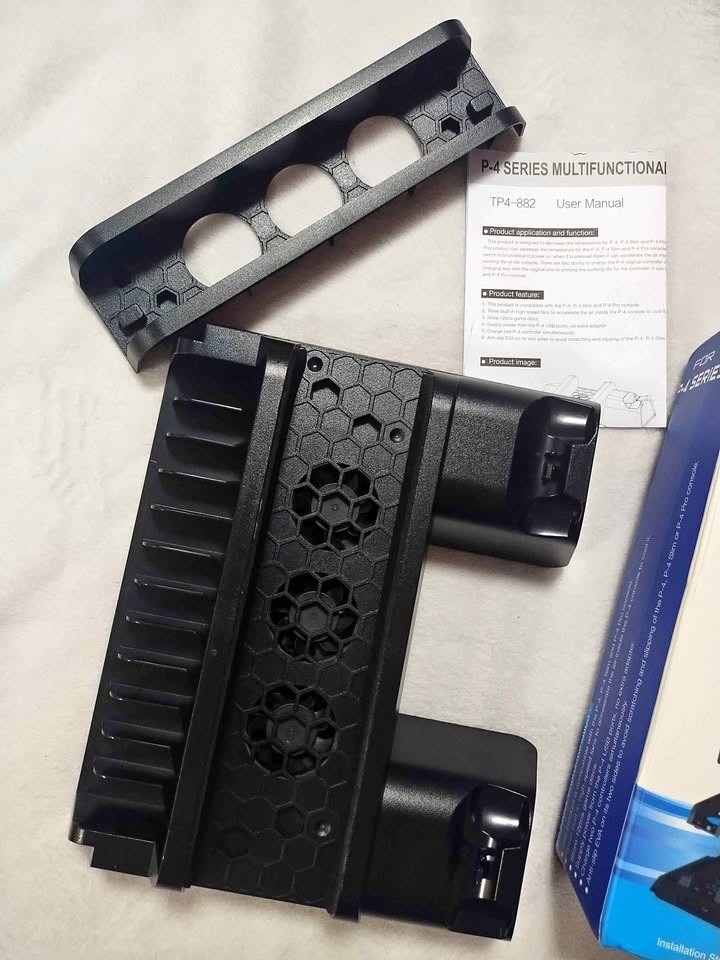 PS4 cooling stand