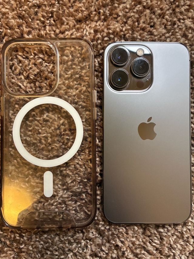 iPhone 13 Pro plus Magsafe case