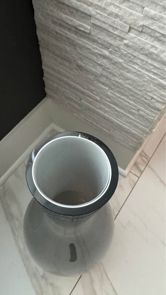 Grey vase - photo 3