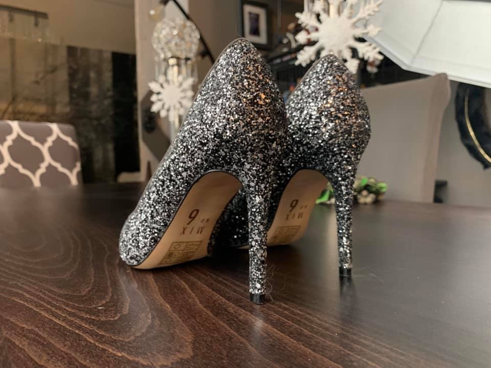 Size 8.5 (or 8) sparkly glitter shoe pump by mix#6 - photo 4