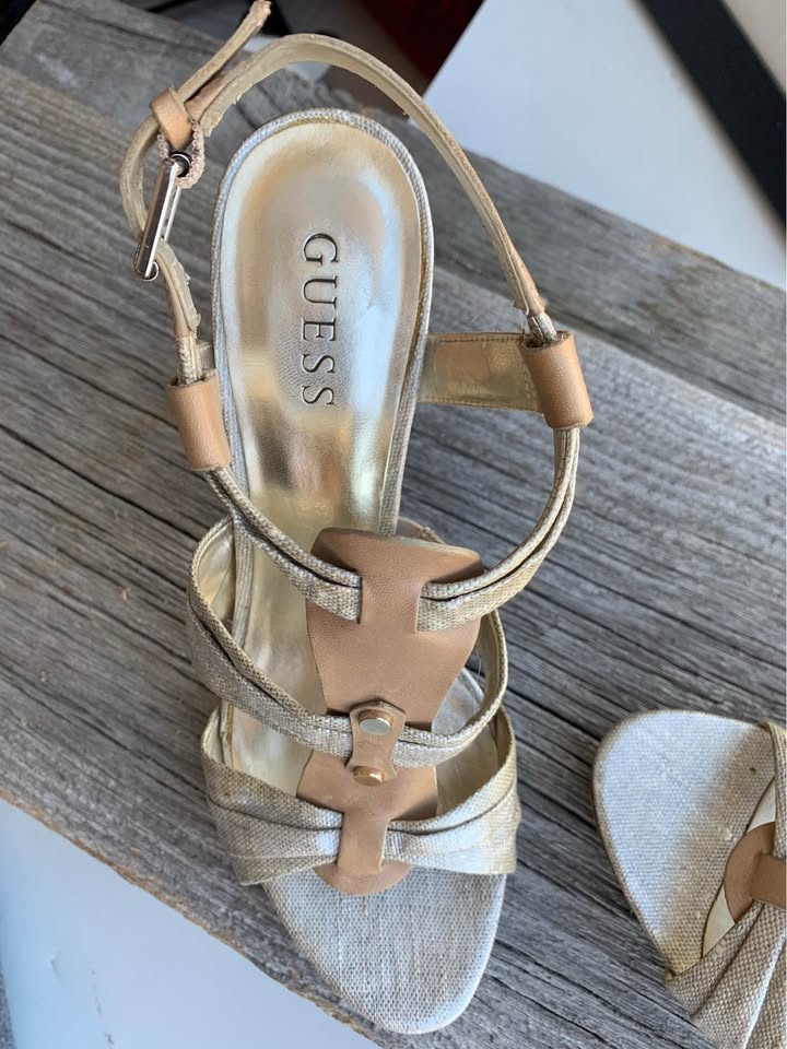 Guess stilettos shoes size 9 - photo 3