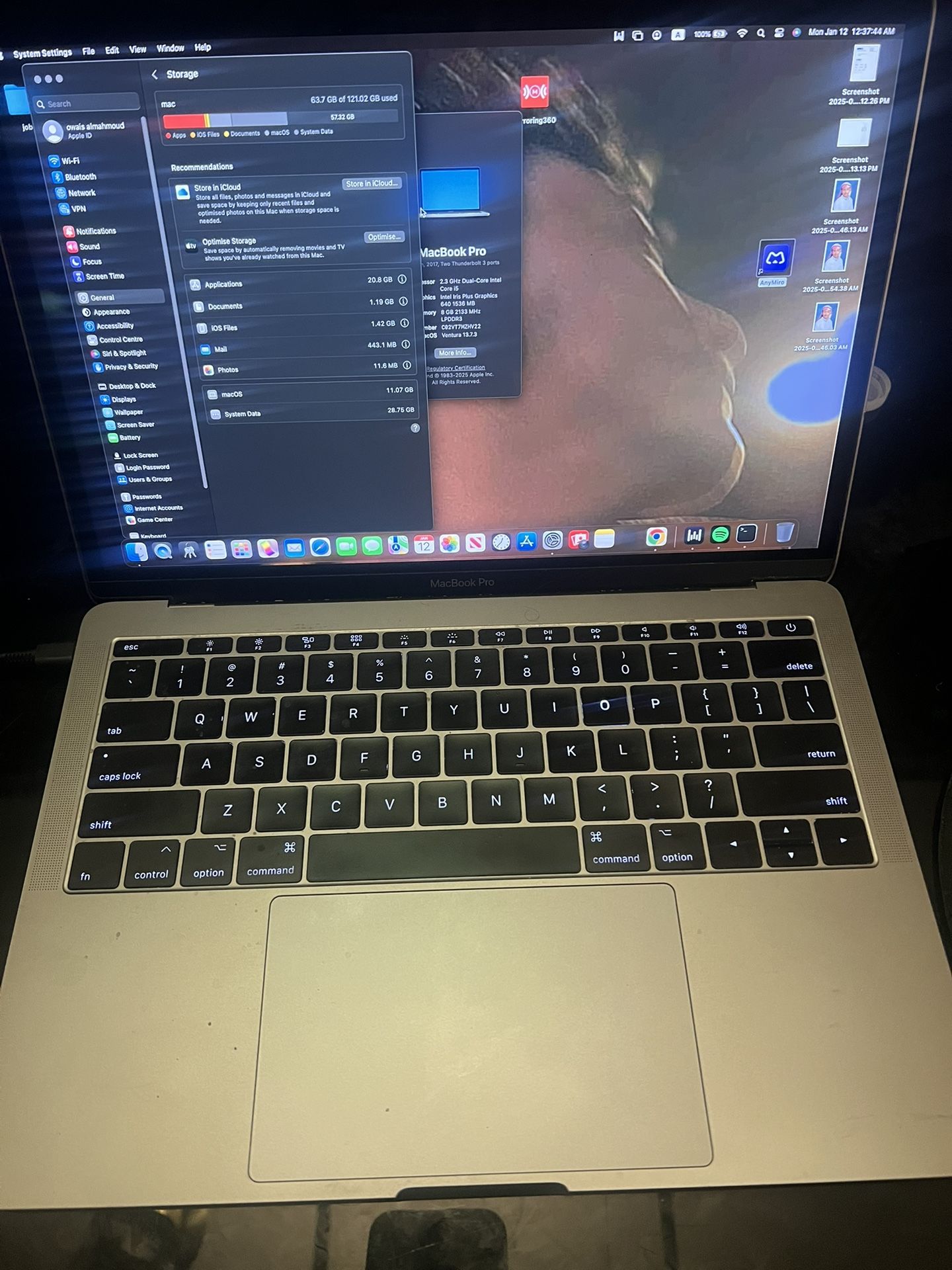 Mac Pro 2017 13in - photo 2