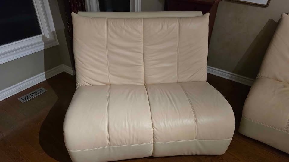 Cream Leather Sofa Set - photo 2