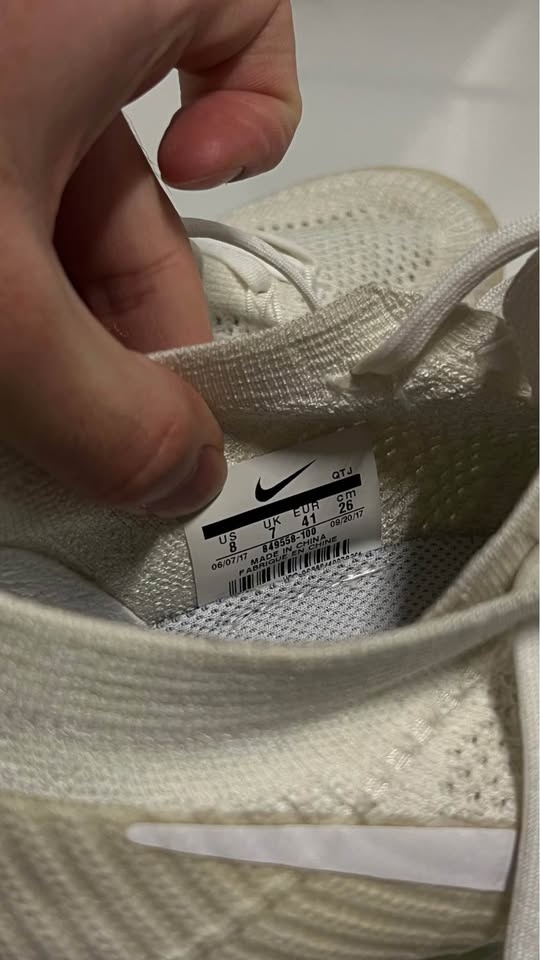 Nike Flyknit White - photo 3
