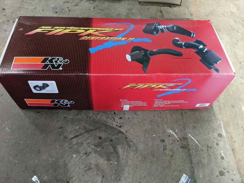 88/95 7.4 Chev/GMC TRUCK. K&N cold air intake and filter assembl