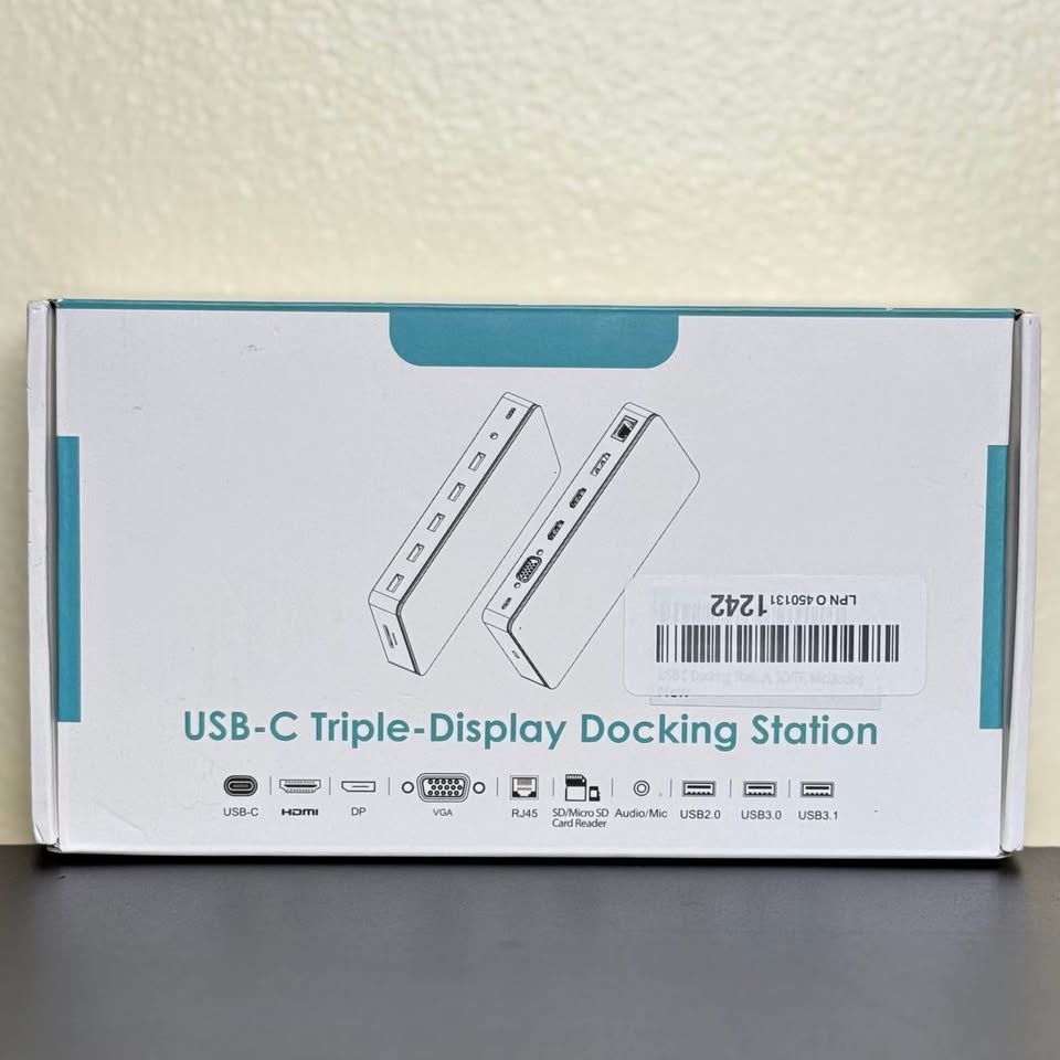 💻 USB-C Triple-Display Docking Station – Brand New - Open Box! 🚀