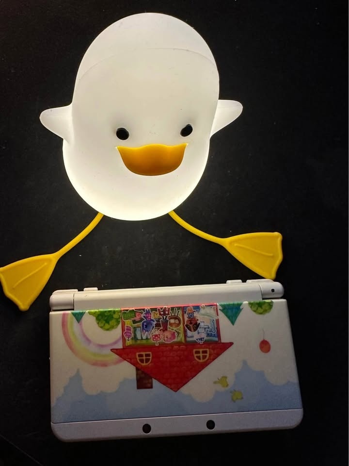 New 3DS XL Animal Crossing Edition - photo 3