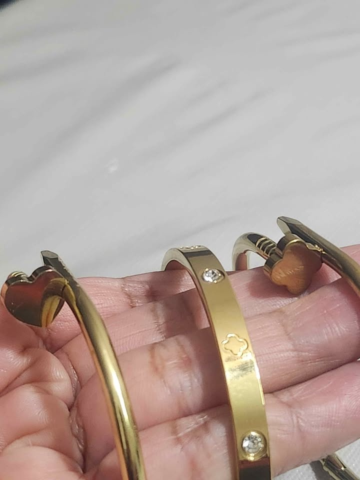 ✨ Elegant Gold Clover Bracelet Set – 3 Pieces ✨ - photo 3