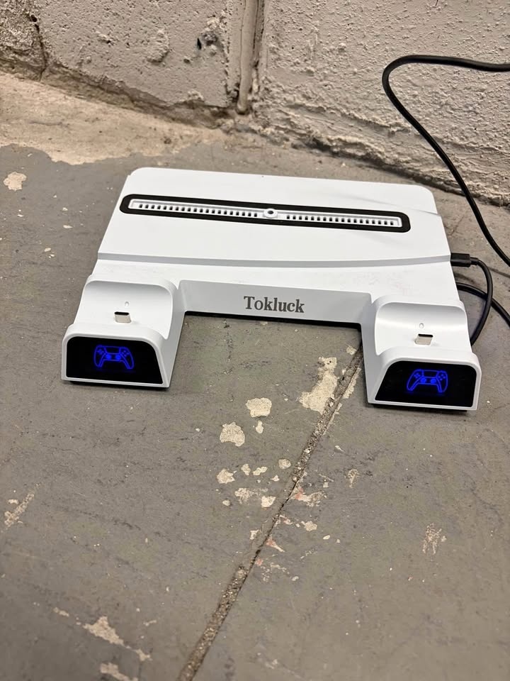 Tokluck PS5 Dual Controller Charging & Cooling Station
