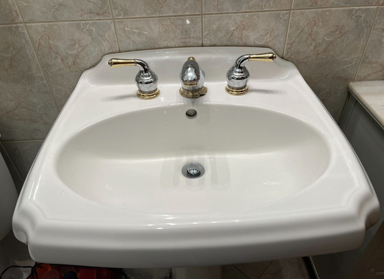 Monticello Chrome Faucet AMERICAN STANDARD SINK