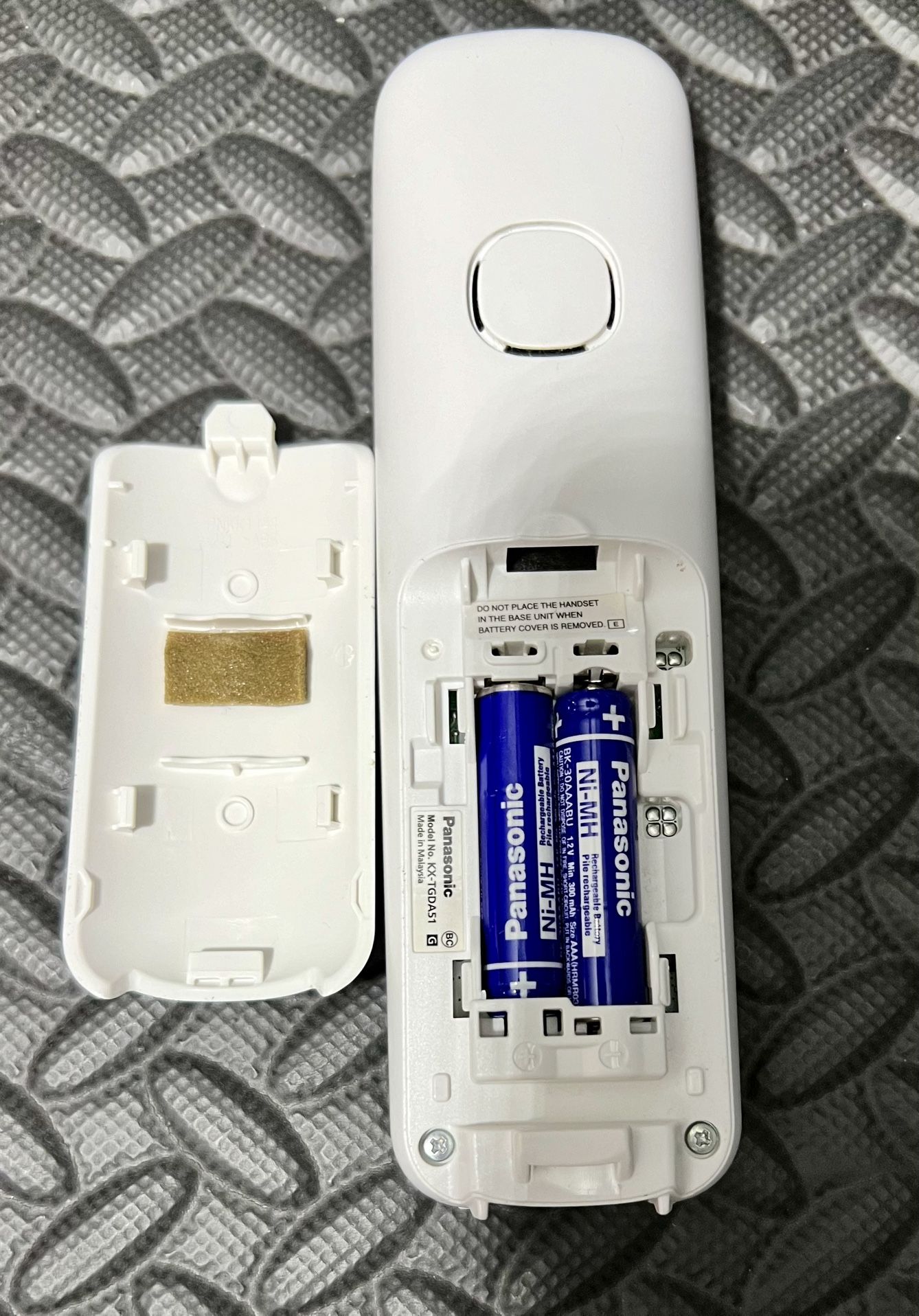 KX-TGDA51G PANASONIC EXTRA HANDSET ONLY White / Gold - photo 3