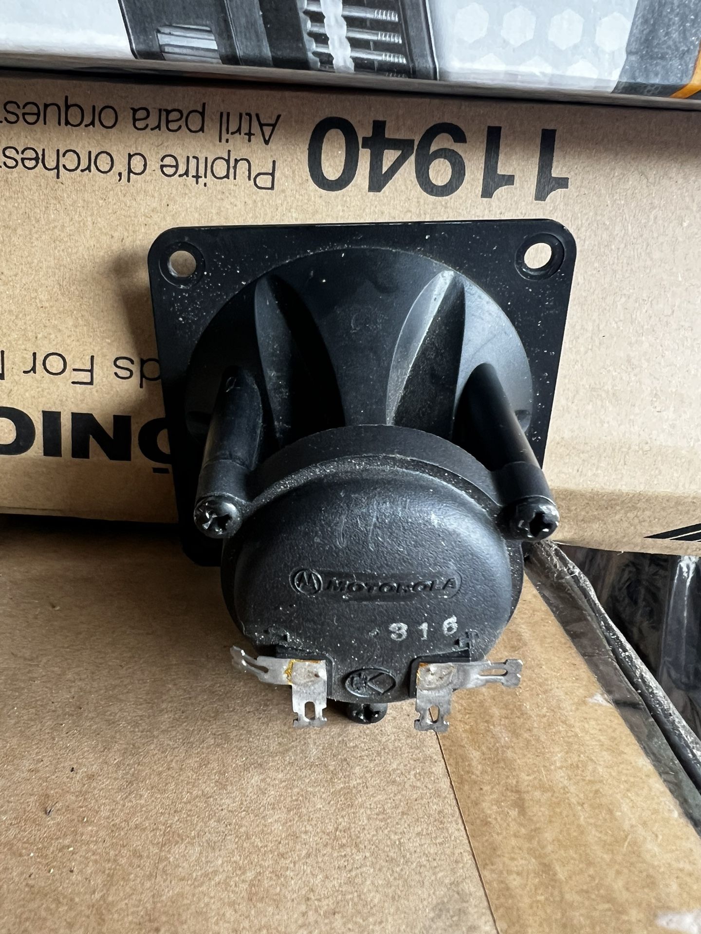 MOTOROLA TWEETER / HORN - photo 3