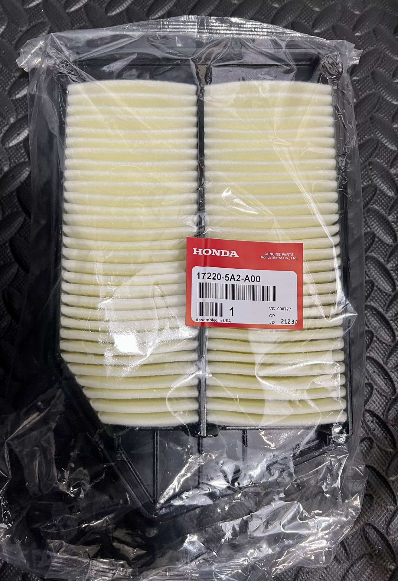 2013-2017 NEW OEM HONDA ACCORD AIR FILTER 17220-5A2-A00 2.4L