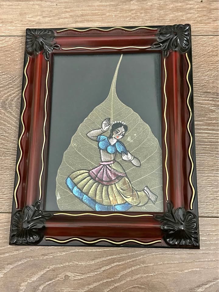 Framed Leaf Painting Art – Hand-Painted Botanical Folk Artwork