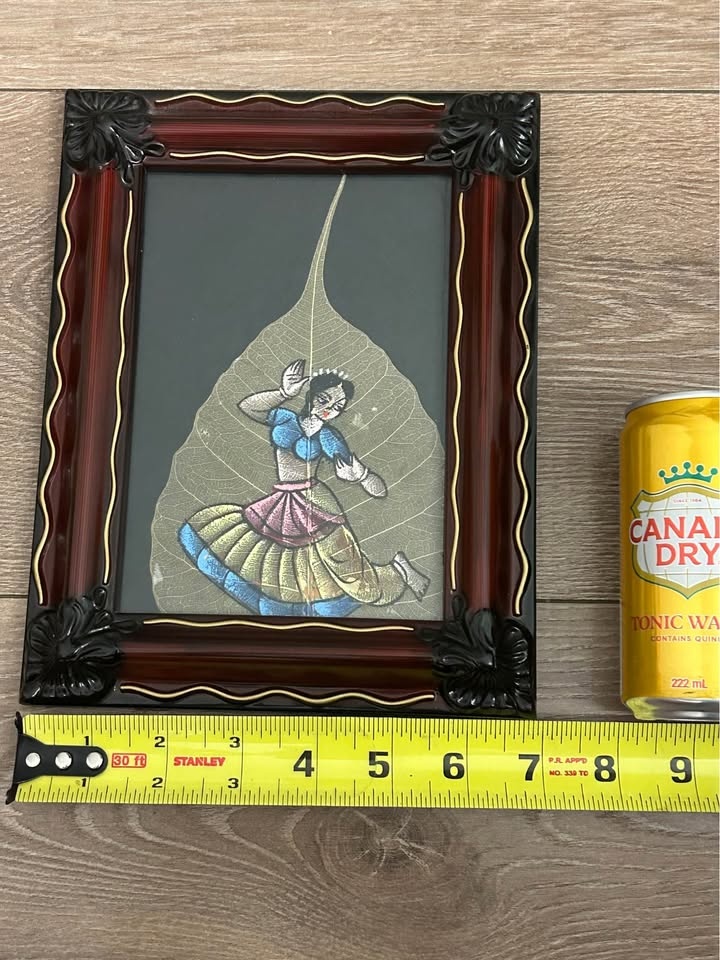 Framed Leaf Painting Art – Hand-Painted Botanical Folk Artwork - photo 4