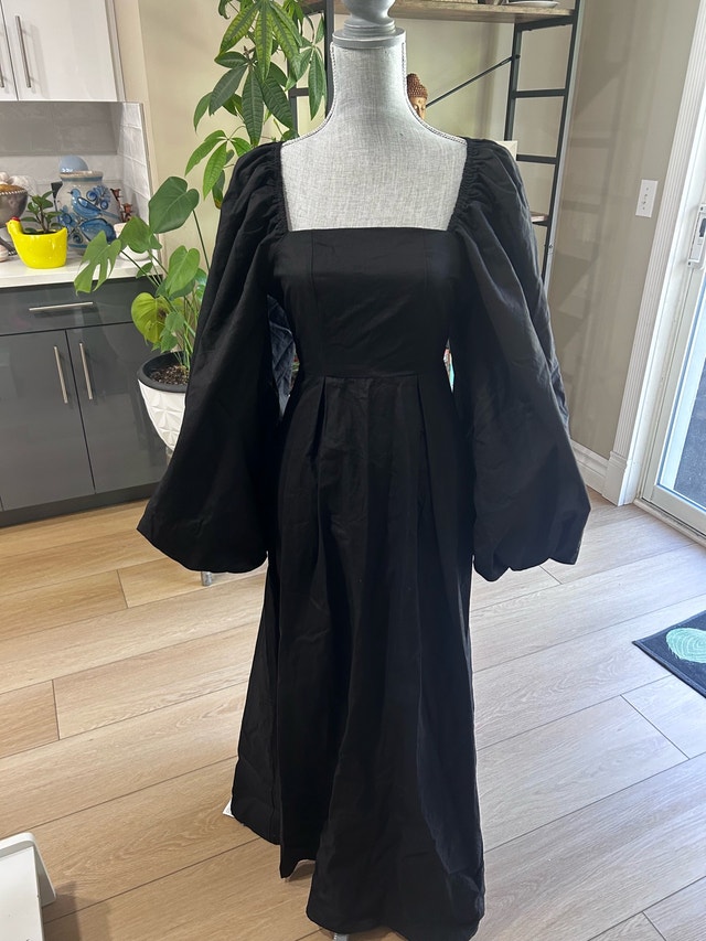 NEW Nasty Gal Black Midi Dress Sz 4