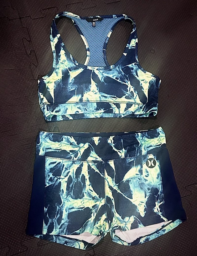 Hurley Activewear Set Sz Med