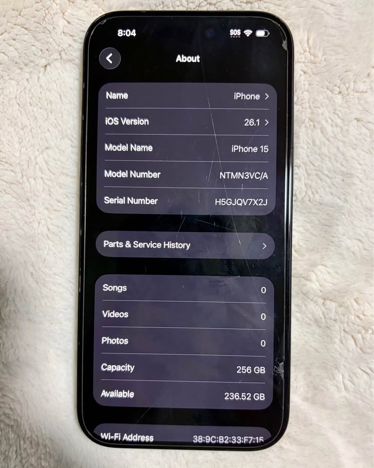 iPhone 15 – 256GB – Black – 100% Battery + Accessories - photo 3
