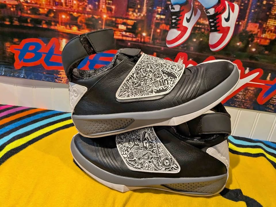$155- Air Jordan 20 Retro Play Off - Men’s Size# 11.5 - Black &