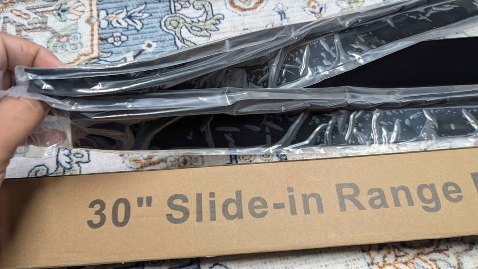 Slide-in range rear filler kit for countertops, Owens , burners - photo 3