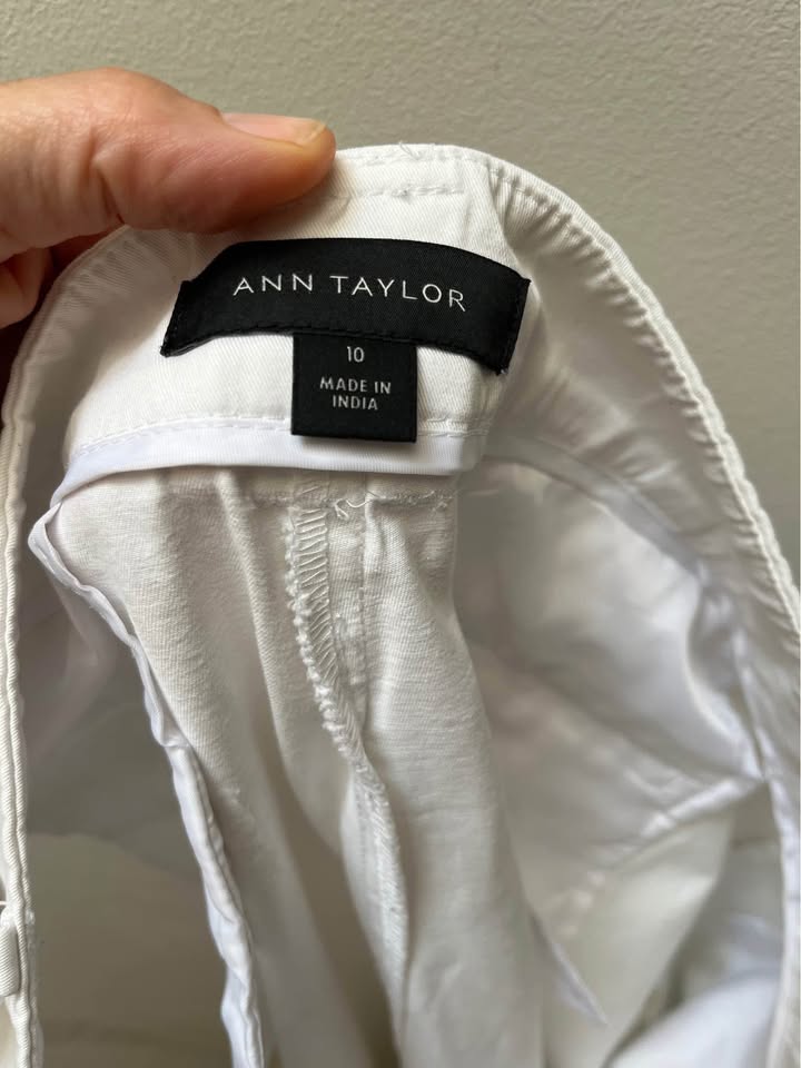 ANN TAYLOR WHITE PANTS (Size 10) - photo 3