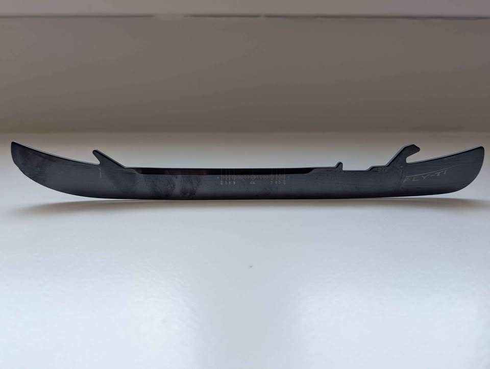 Bauer Fly-Ti Runners (Size 272) - Free Sharpen Included (Sparx) - photo 3