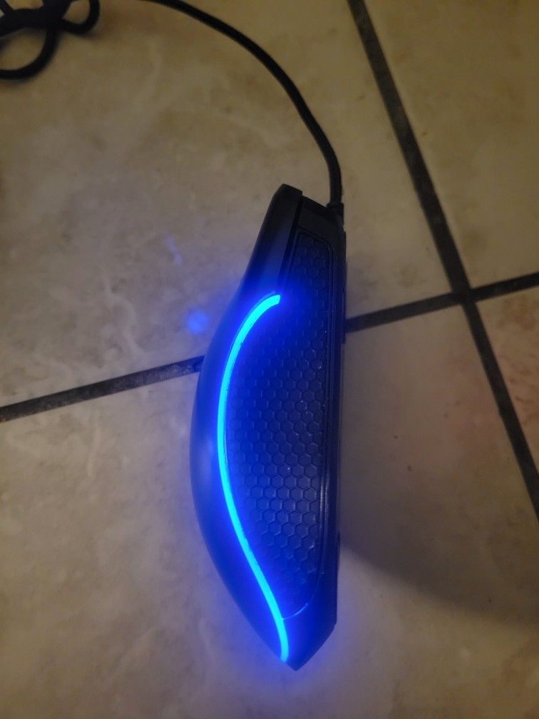 Razer DeathAdder V2 Pro Wireless Gaming Mouse - photo 4