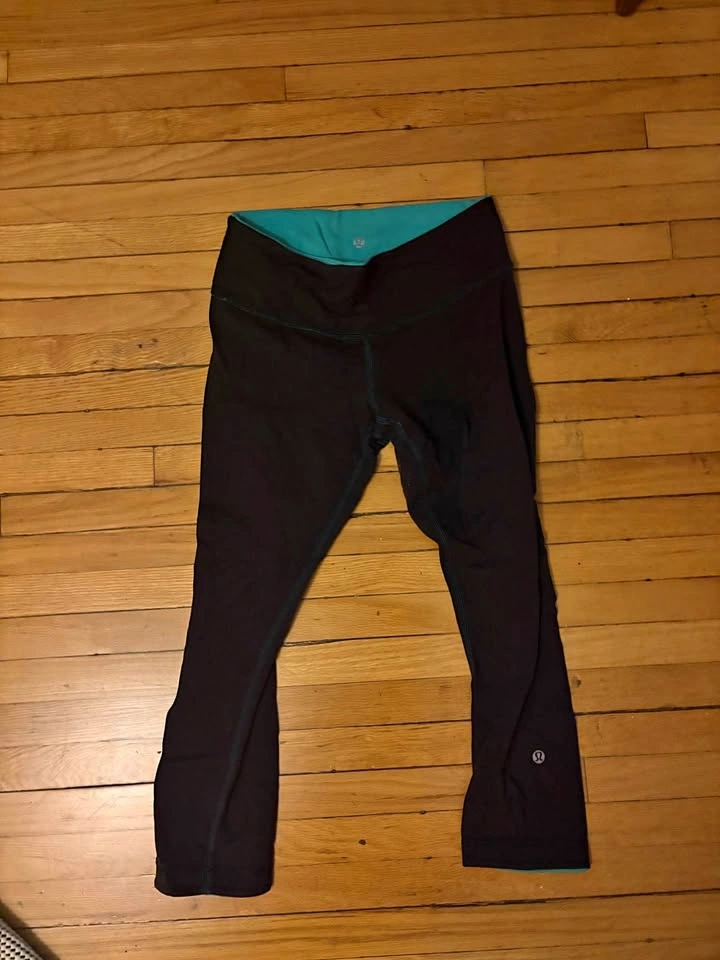 Lululemon reversible leggings
