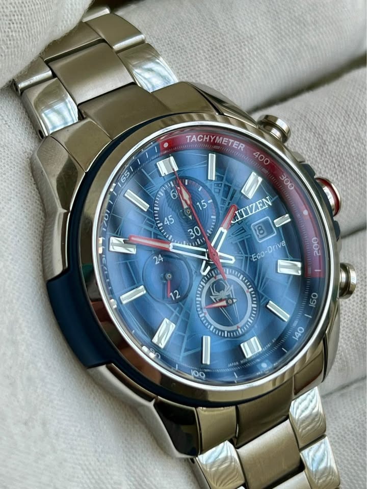 Citizen Marvel Spider-Man Eco-Drive Chronograph Men's Watch - photo 4