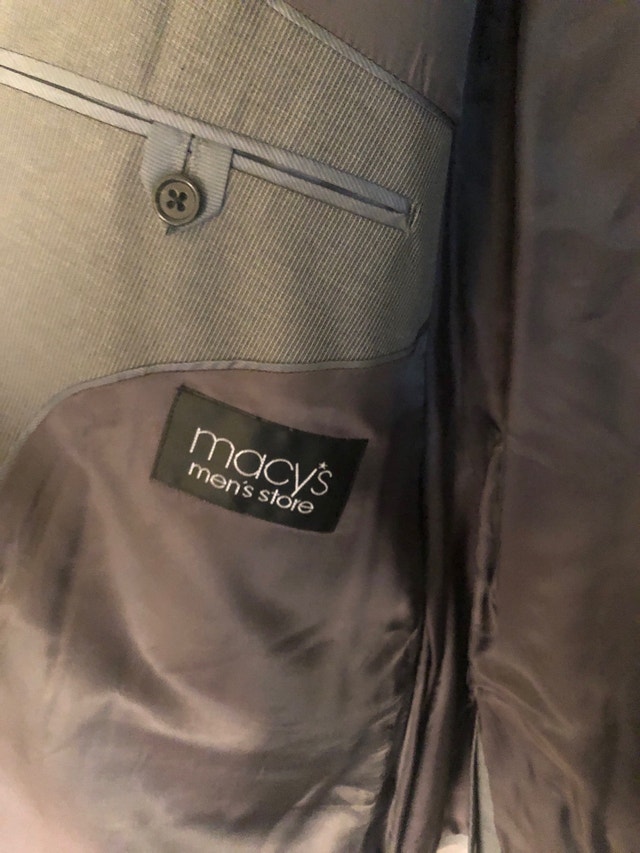 New with tag Michael Kors Suit, Size 50R - photo 3