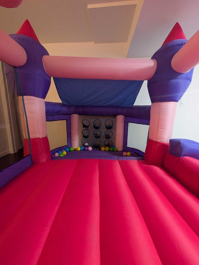 Best Party Bouncy Castle - photo 2