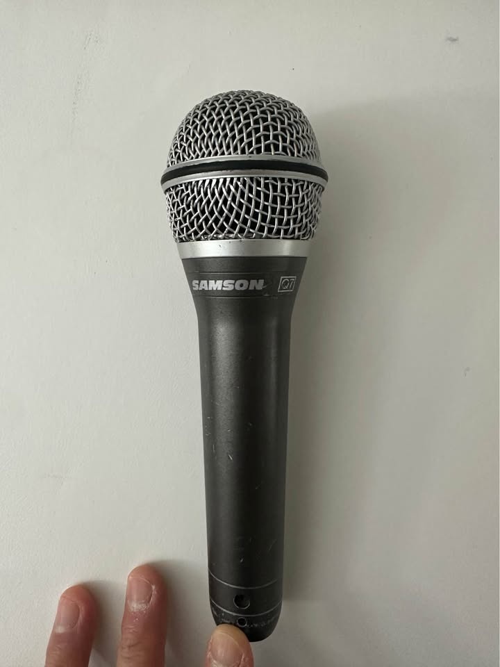 Samson Q7 Professional Dynamic Microphone - photo 2
