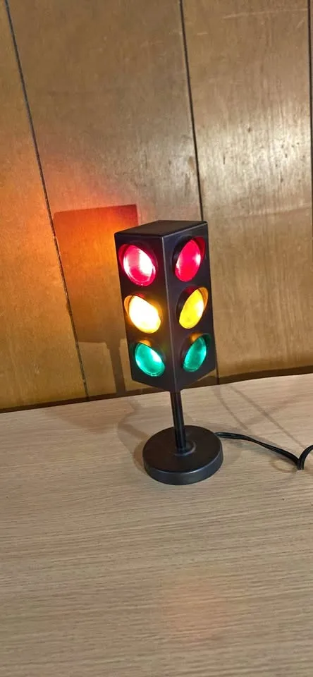 Stop Light Lamp thumbnail