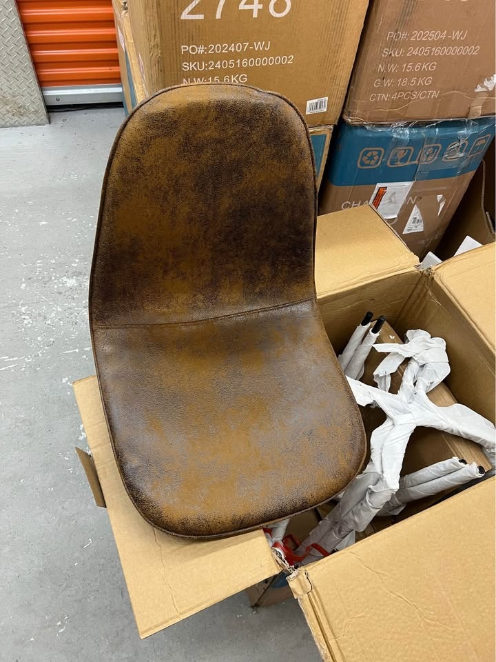 Brand New Dining Chair set of 4 - photo 3