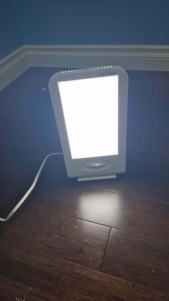 Sun Lamp (Verilux) - photo 2