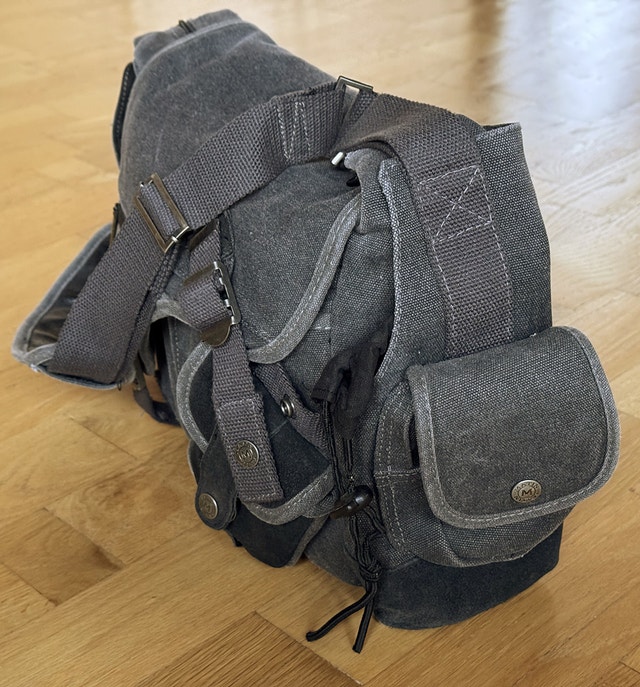 Used Matin Camera Bag - photo 5