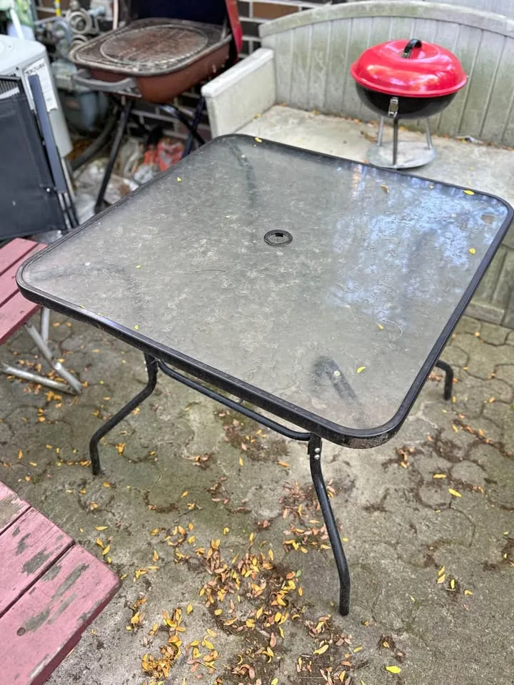 Outdoor Table thumbnail