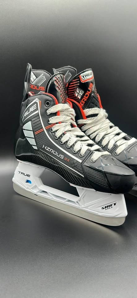 TRUE HOCKEY HZRDUS 9X SENIOR HOCKEY SKATES Size 9.5 - photo 2
