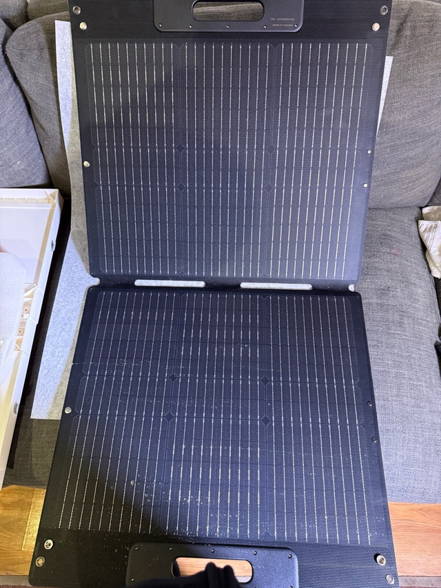 Bluetti Solar Panel - photo 2