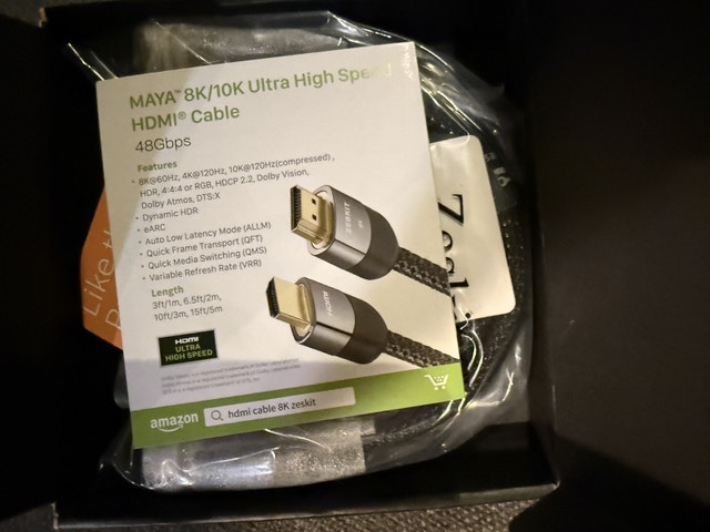 1m MAYA™ 8K DisplayPort 1.4 Cable with Latches - photo 3
