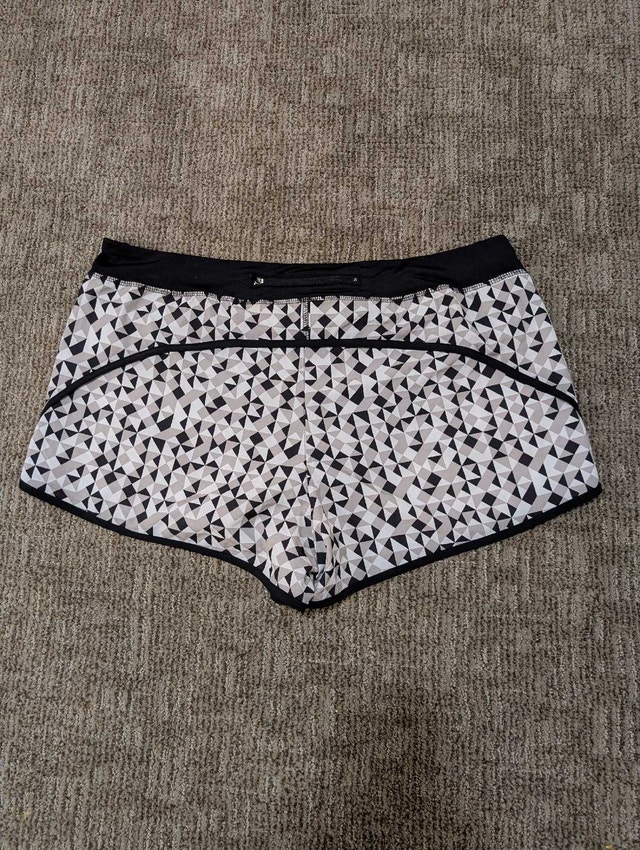 Women's XL sports shorts - photo 2