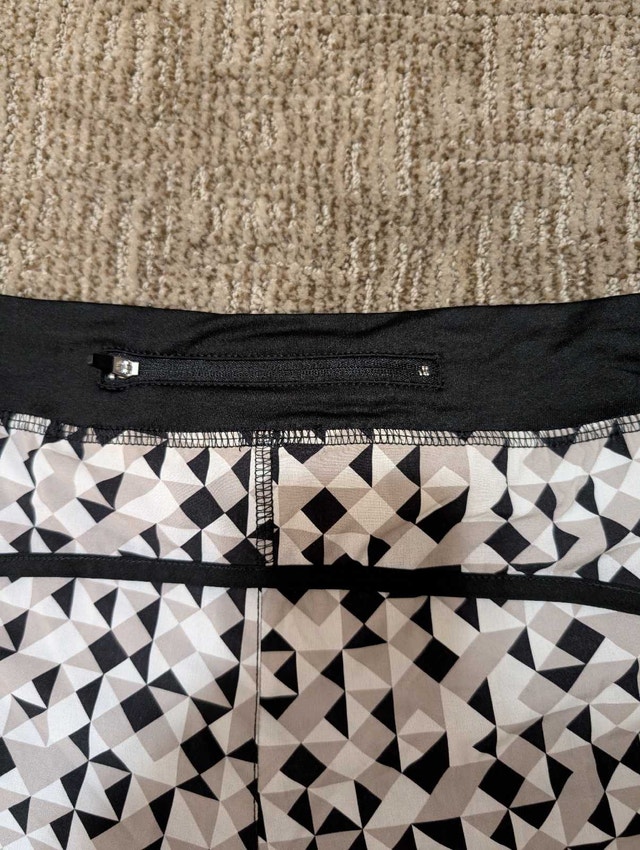 Women's XL sports shorts - photo 3