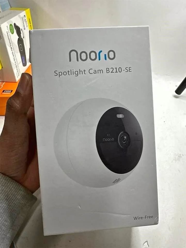 Noorio Wireless Security Camera – 2K Indoor/Outdoor