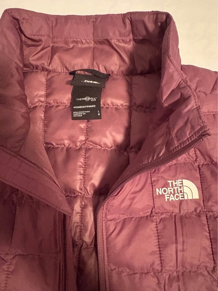 North face thermal ball mauve women’s jacket sz large - photo 2
