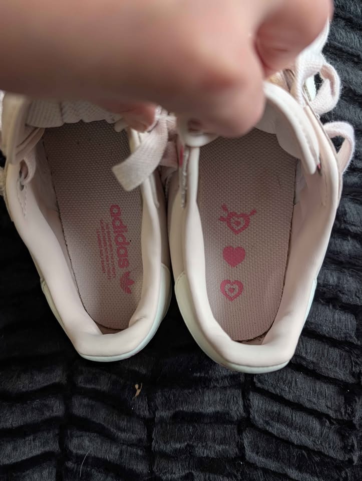 ADIDAS - soft PINK - SIZE 8 - photo 5