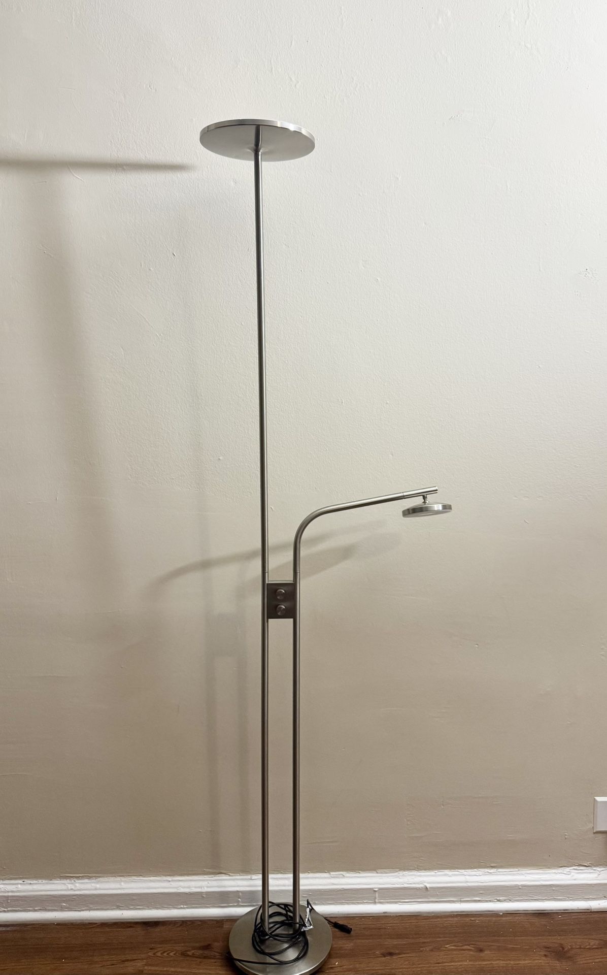 IKEA ISJAKT LED Floor Lamp – Needs Adapter